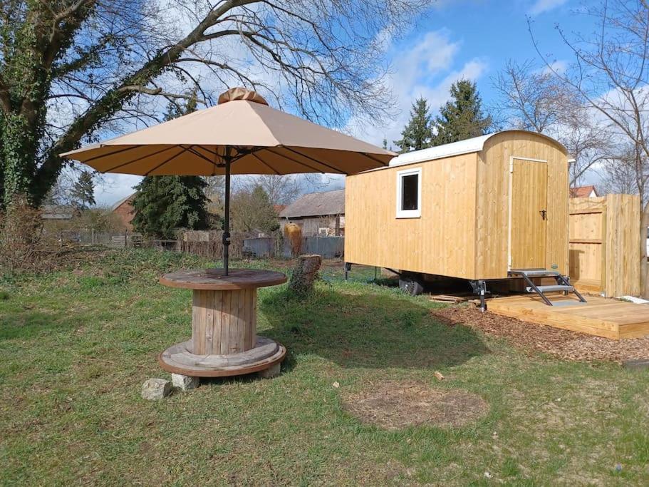 Zirkuswagen Glamping Fuer 2 Mit Veranda Kueche Netflix Parken Und Hofladen Steinhofel 외부 사진