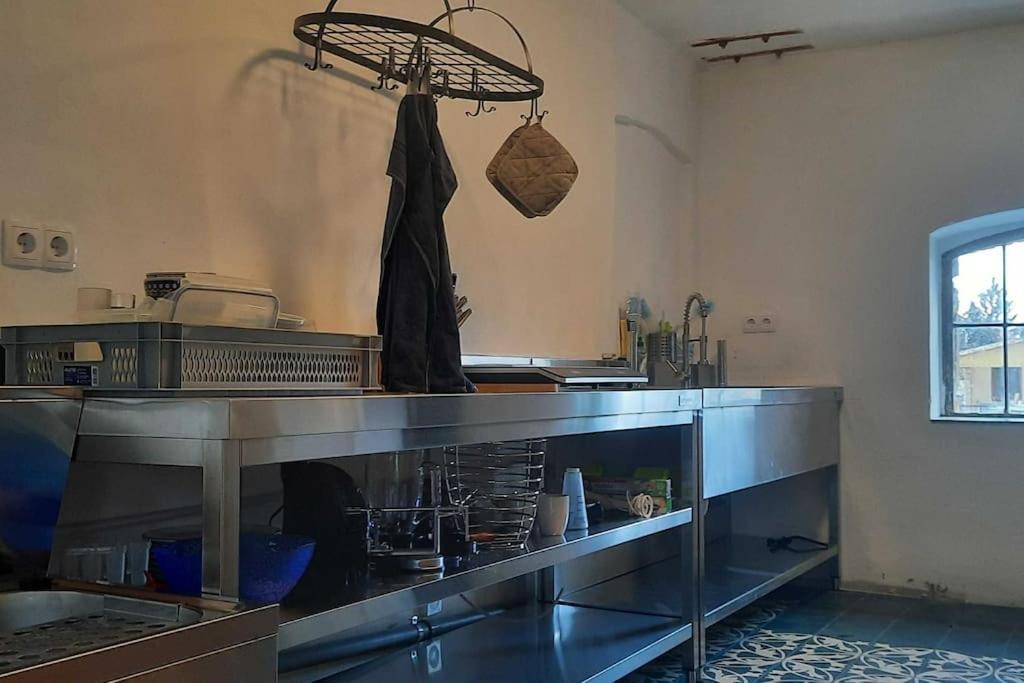 Zirkuswagen Glamping Fuer 2 Mit Veranda Kueche Netflix Parken Und Hofladen Steinhofel 외부 사진