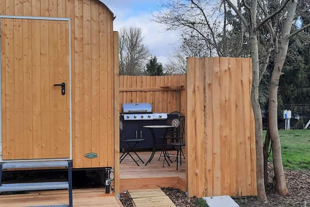 Zirkuswagen Glamping Fuer 2 Mit Veranda Kueche Netflix Parken Und Hofladen Steinhofel 외부 사진